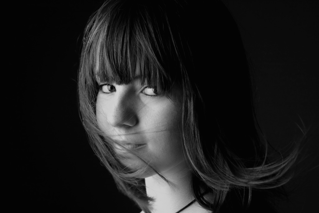 Amina001