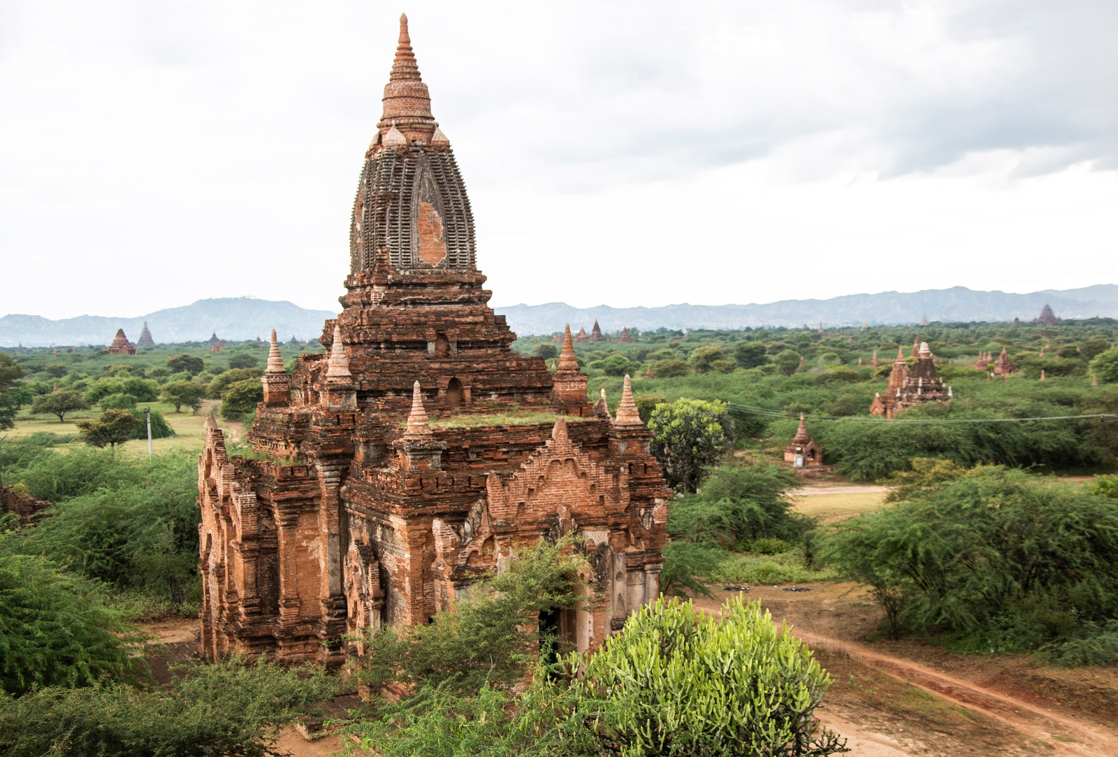 TempleBagan002